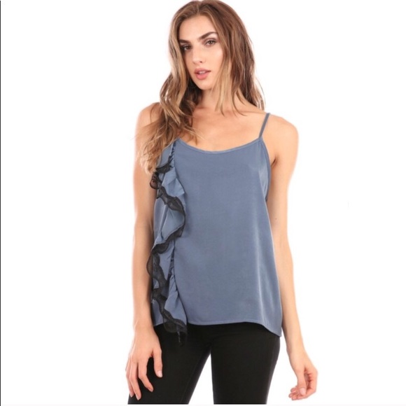 Tops - Satin tank 🦋